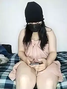 Snapshot of Tota_Khan chatting on 01-18-25, 02:58 Tota Khan online show from 01-18-25, 02:58