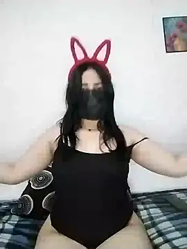 Snapshot of Tota_Khan chatting on 02-18-25, 12:48 Tota Khan online show from 02-18-25, 12:48