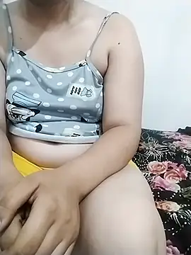 Snapshot of Tota_Khan chatting on 09-22-25, 02:02 Tota Khan online show from 09-22-25, 02:02