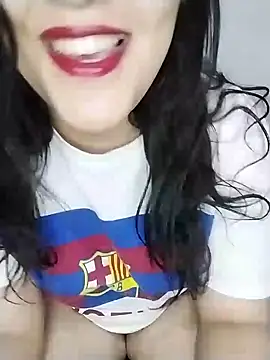 Snapshot of Tota_Khan chatting on 11-25-25, 12:21 Tota Khan online show from 11-25-25, 12:21