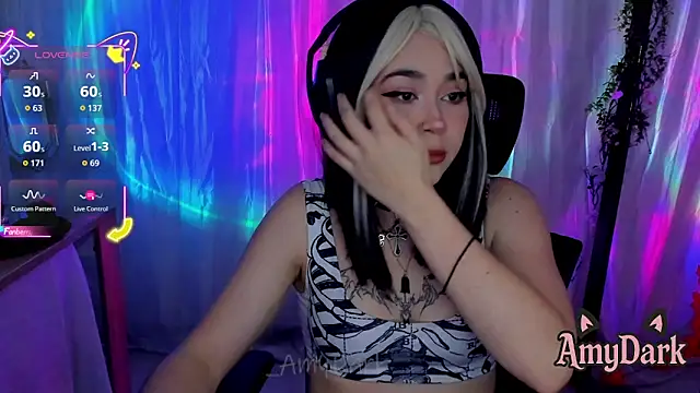 Snapshot of _AmyDark chatting on 09-15-25, 10:43 AmyDark online show from 09-15-25, 10:43