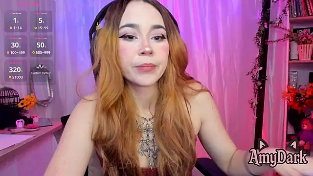 Snapshot of _AmyDark chatting on 11-25-25, 04:07 AmyDark online show from 11-25-25, 04:07