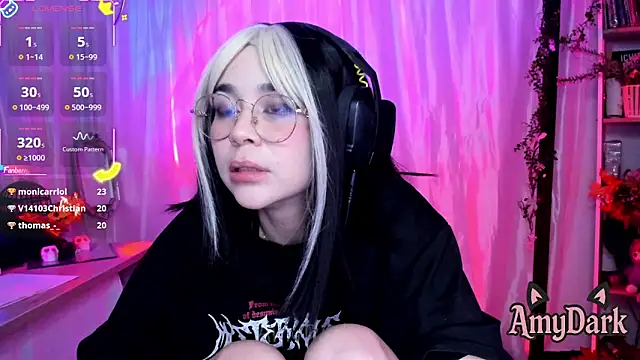 Snapshot of _AmyDark chatting on 11-30-25, 12:25 AmyDark online show from 11-30-25, 12:25