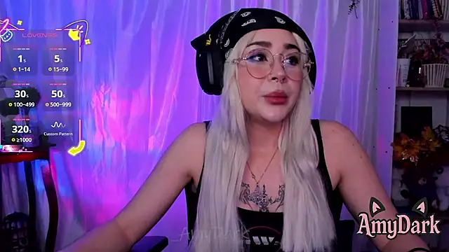 Snapshot of _AmyDark chatting on 02-11-26, 11:10 AmyDark online show from 02-11-26, 11:10