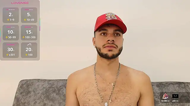 Snapshot of Amadeo_Wild chatting on 10-07-25, 02:58 Amadeo Wild online show from 10-07-25, 02:58