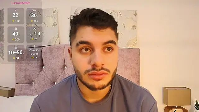 Snapshot of Amadeo_Wild chatting on 02-23-26, 02:47 Amadeo Wild online show from 02-23-26, 02:47