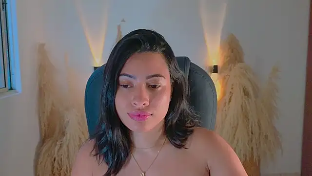 AlessaPears online show from 01-09-25, 10:52