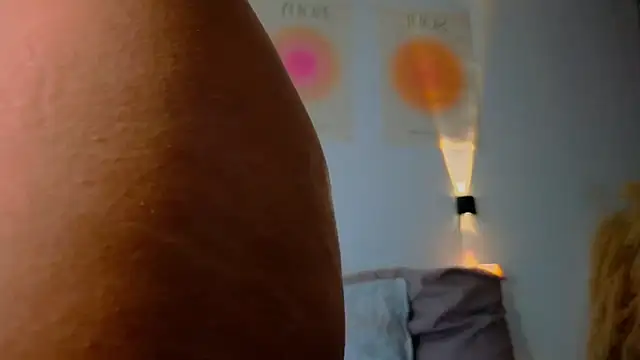 AlessaPears online show from 02-02-25, 11:30