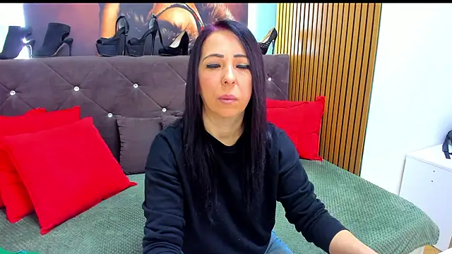 LauraSin online show from 03-23-26, 04:27