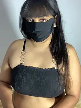 Jeroliee viyana online show from 07-05-26, 04:19