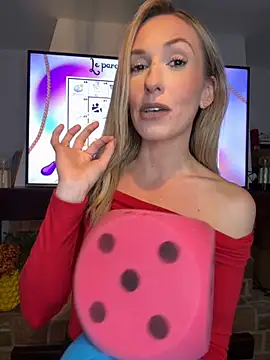 Snapshot of lola_tentatiion chatting on 10-18-25, 07:03 lola tentatiion online show from 10-18-25, 07:03