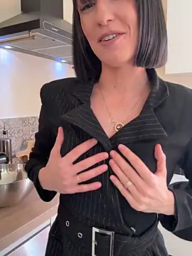 Snapshot of lola_tentatiion chatting on 03-12-26, 09:04 lola tentatiion online show from 03-12-26, 09:04