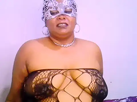 Mysterylady143 online show from 02-08-25, 10:08