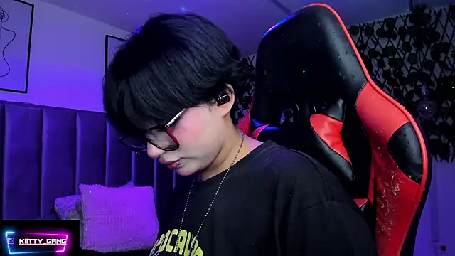 Kitty Gang online show from 02-03-26, 06:40