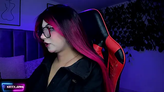 Kitty Gang online show from 02-06-26, 02:27