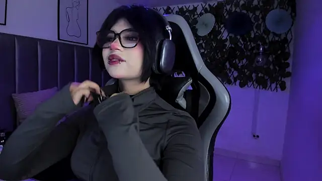 Kitty Gang online show from 07-09-26, 12:37