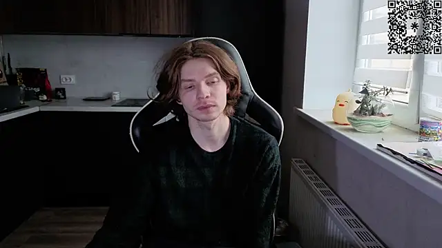 Snapshot of spaisenok chatting on 11-05-25, 10:15 spaisenok online show from 11-05-25, 10:15