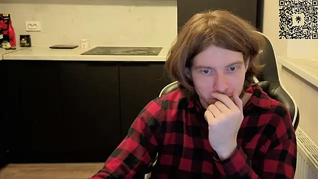 Snapshot of spaisenok chatting on 11-06-25, 11:26 spaisenok online show from 11-06-25, 11:26