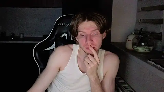 Snapshot of spaisenok chatting on 12-04-25, 09:12 spaisenok online show from 12-04-25, 09:12