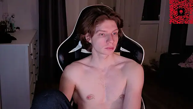 Snapshot of spaisenok chatting on 01-17-26, 12:48 spaisenok online show from 01-17-26, 12:48