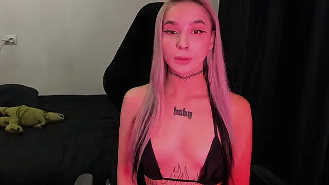 MilaAsh online show from 02-16-26, 05:14