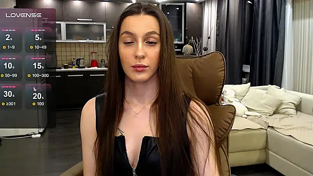 Doll Jasmine  online show from 06-06-26, 10:14