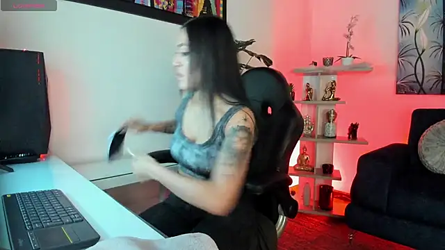 Snapshot of BaphyBaby chatting on 09-25-25, 07:06 BaphyBaby online show from 09-25-25, 07:06