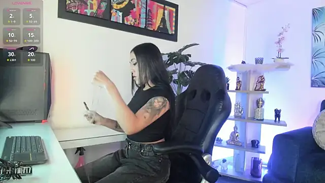 Snapshot of BaphyBaby chatting on 10-29-25, 07:15 BaphyBaby online show from 10-29-25, 07:15