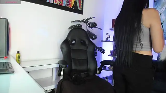 Snapshot of BaphyBaby chatting on 11-24-25, 07:02 BaphyBaby online show from 11-24-25, 07:02