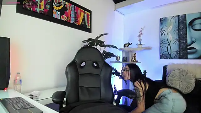 Snapshot of BaphyBaby chatting on 01-18-26, 11:36 BaphyBaby online show from 01-18-26, 11:36