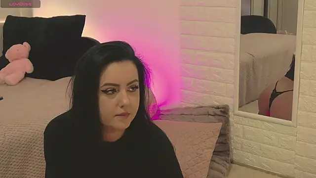 Ariel  Blossom online show from 01-29-25, 09:39