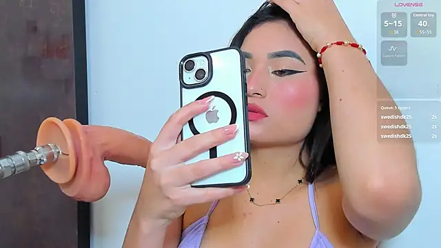 dazhia lee online show from 03-12-26, 07:53