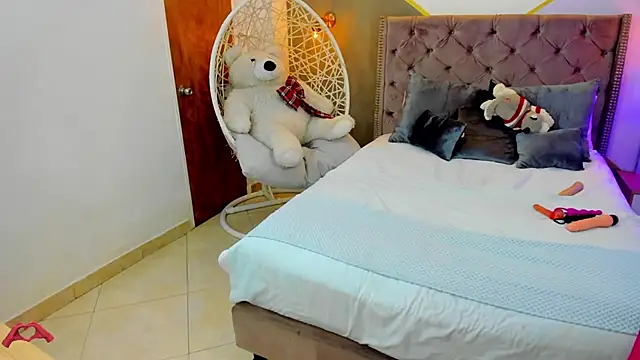 Snapshot of laris_park chatting on 01-11-25, 04:27 laris park online show from 01-11-25, 04:27