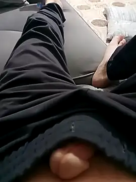 Snapshot of 510915asi chatting on 10-15-25, 08:42 510915asi online show from 10-15-25, 08:42