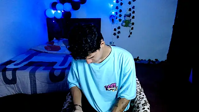 freddy romas online show from 10-20-25, 03:40