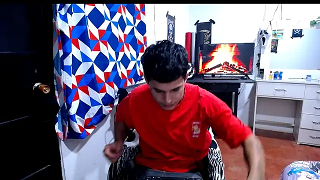 Snapshot of freddy_romas chatting on 03-11-26, 01:11 freddy romas online show from 03-11-26, 01:11