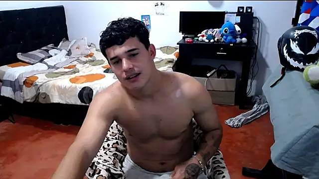 freddy romas online show from 06-14-26, 05:04