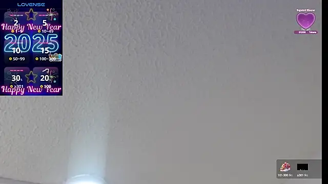 Snapshot of AlexaFontana chatting on 01-24-25, 11:45 AlexaFontana online show from 01-24-25, 11:45