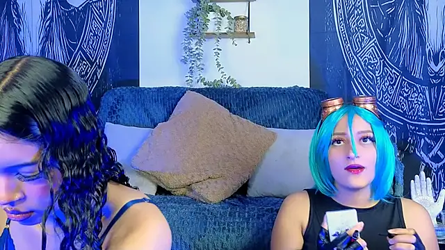 Snapshot of amaracooper_ chatting on 01-13-26, 01:16 amaracooper online show from 01-13-26, 01:16