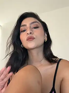 Snapshot of Gia_Ferh chatting on 01-31-26, 07:11 Gia Ferh online show from 01-31-26, 07:11