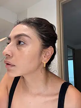 Snapshot of Gia_Ferh chatting on 02-01-26, 06:06 Gia Ferh online show from 02-01-26, 06:06