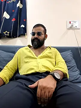 Fun Guuy online show from 01-11-26, 03:22