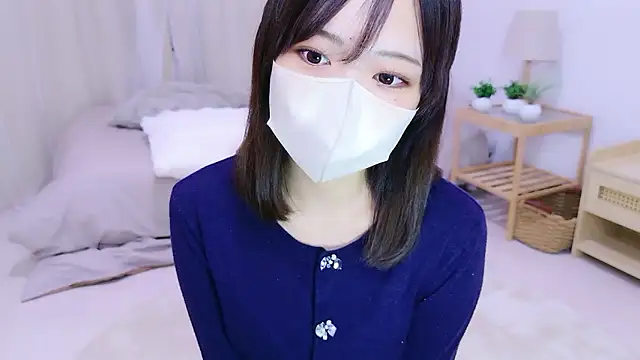 Snapshot of HANApipi chatting on 10-04-25, 02:48 HANApipi online show from 10-04-25, 02:48