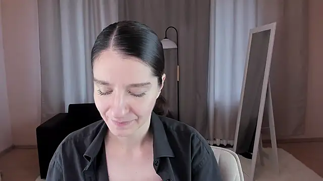 helentasty online show from 09-28-25, 02:17