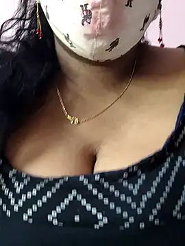 mallu-sumi online show from 11-22-25, 04:11