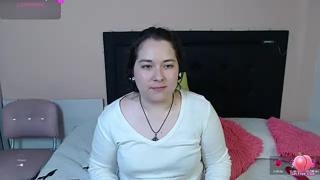 Snapshot of May_Carlier chatting on 02-19-25, 08:41 May Carlier online show from 02-19-25, 08:41