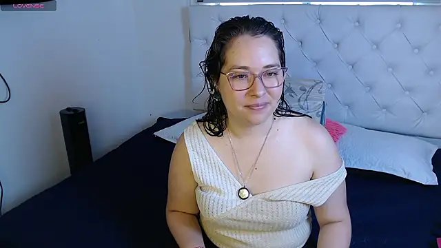 May Carlier online show from 02-09-26, 10:14