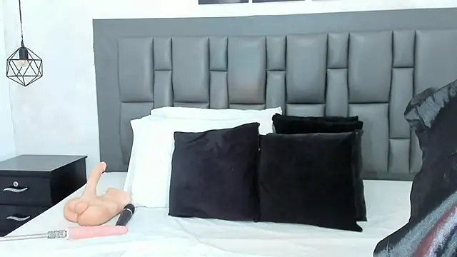 Krystal cambell1 online show from 02-13-25, 04:11