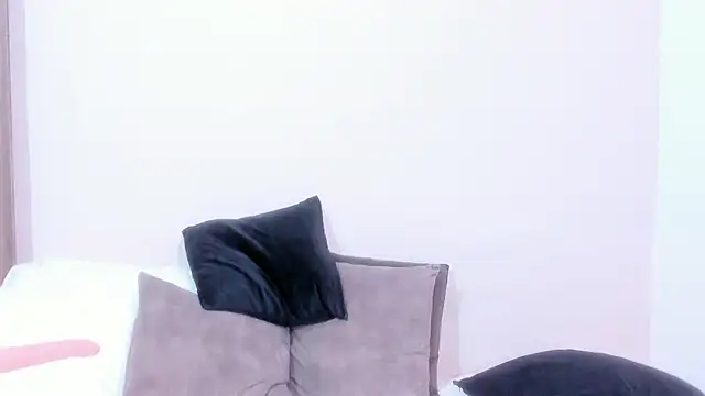 Krystal cambell1 online show from 02-18-25, 11:41