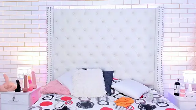 Krystal cambell1 online show from 02-28-26, 08:15